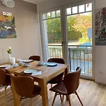 Signature East Hotel Falk